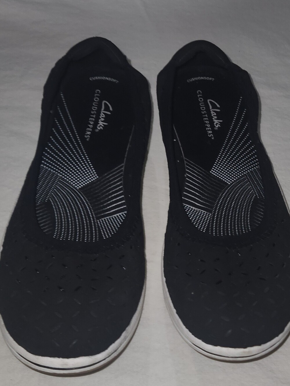 Clarks Women's Black Cloudsteppers Slip-On Comfort Shoes Size 8.5